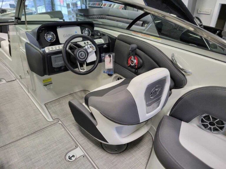 2022 Crownline 255 SS - Arch US-KIS88005H122 [photo 15]